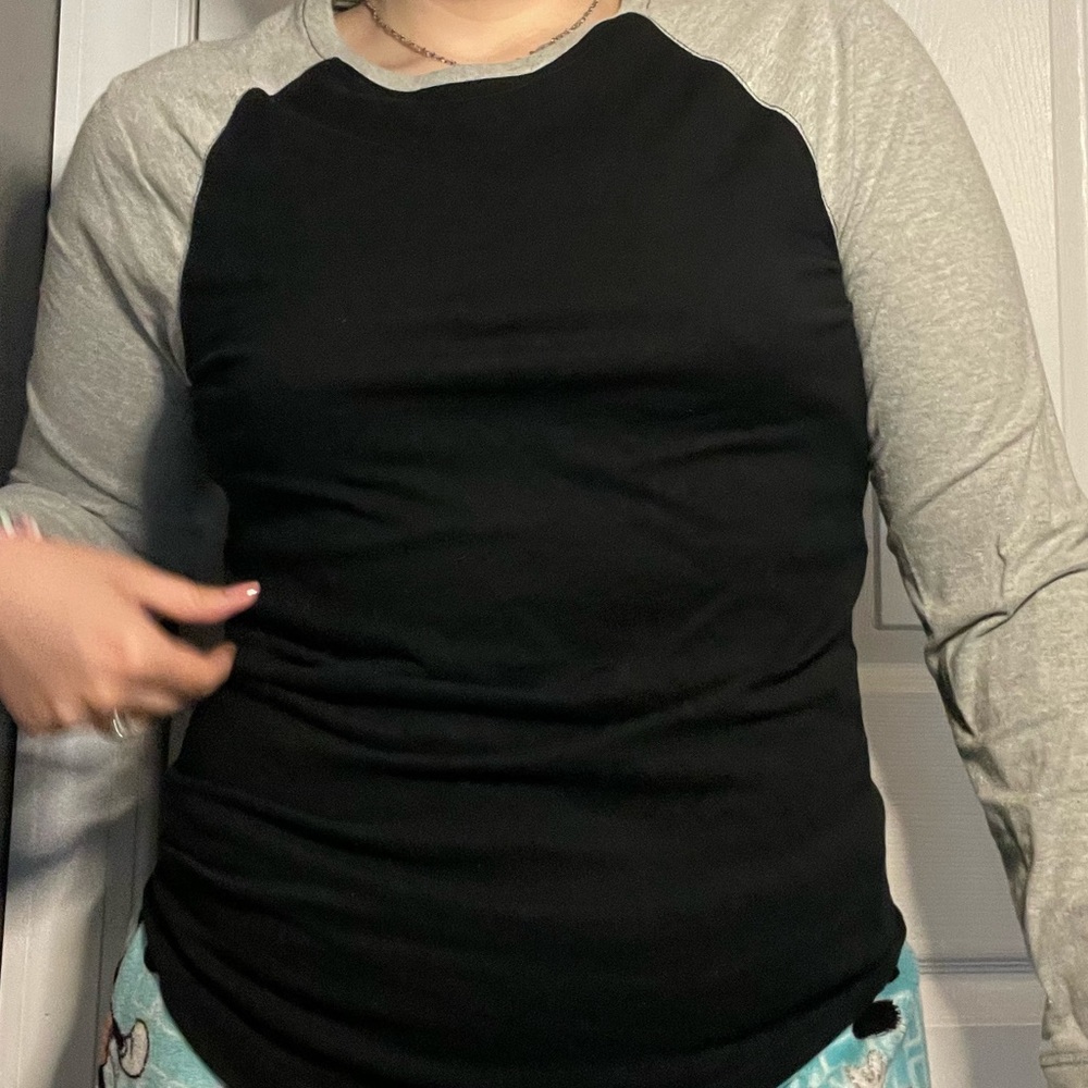 black and grey long sleeve